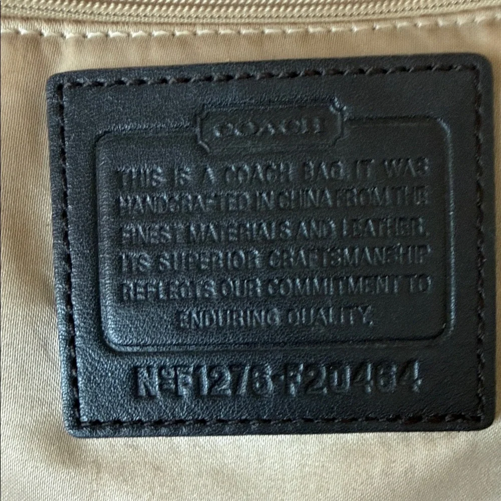 Coach Womens Brown and Tan silk Interior lining some wear visible - Picture 4 of 12